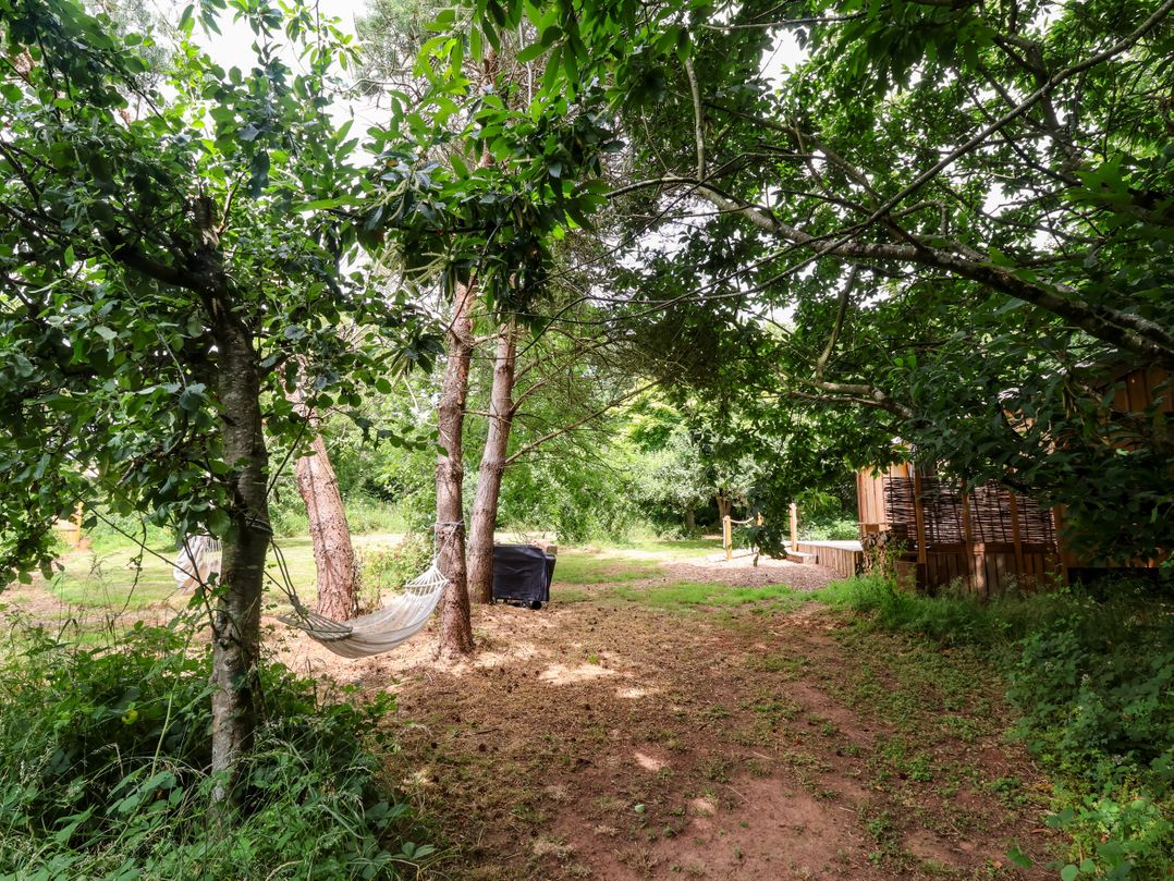 Brambly Cabin