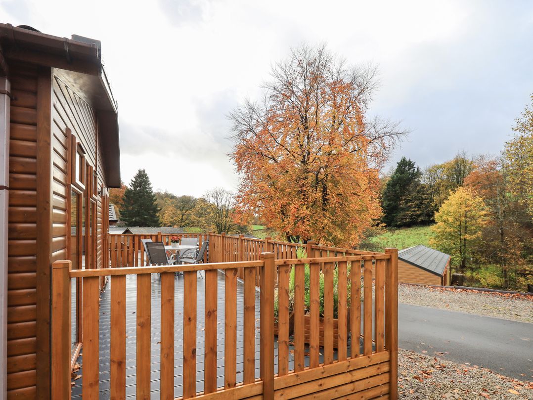Hollytree Lodge