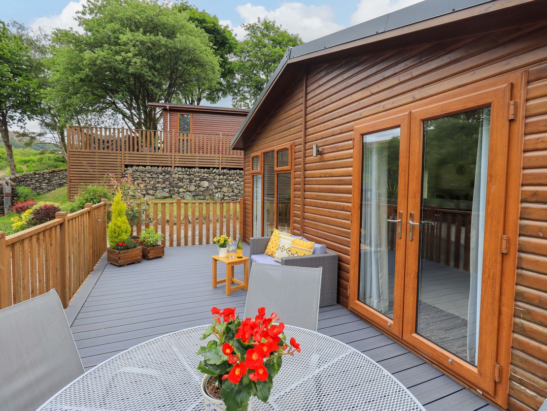Hollytree Lodge
