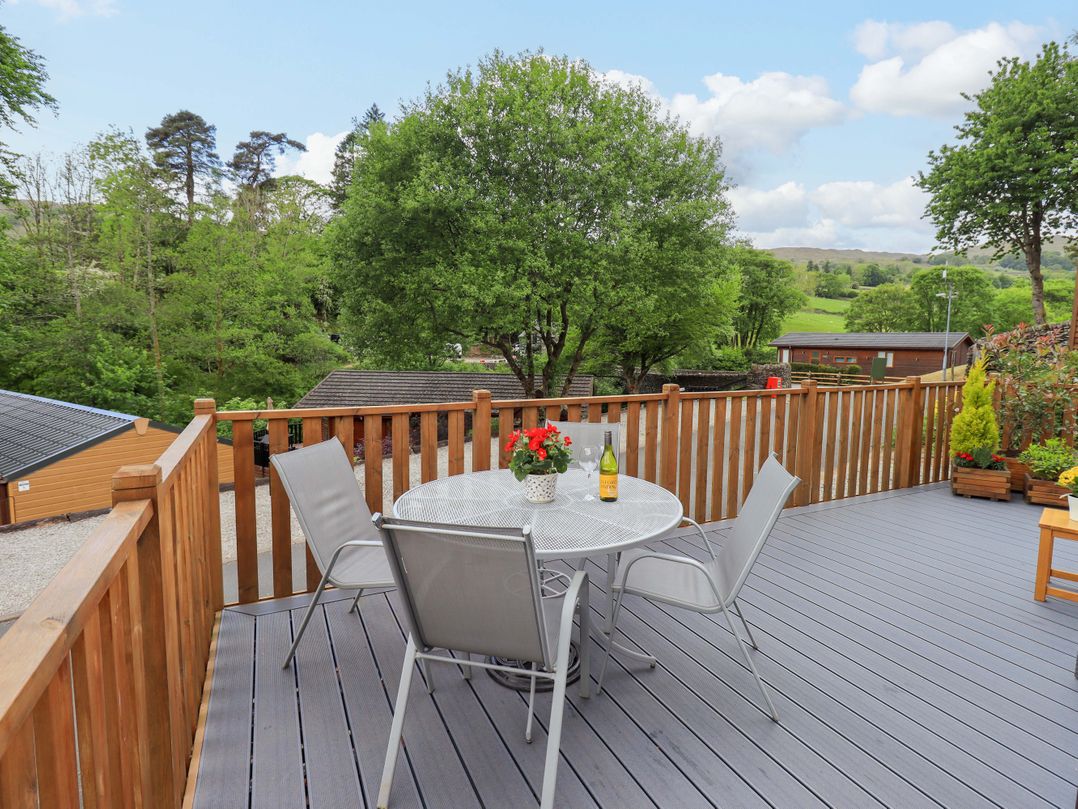 Hollytree Lodge
