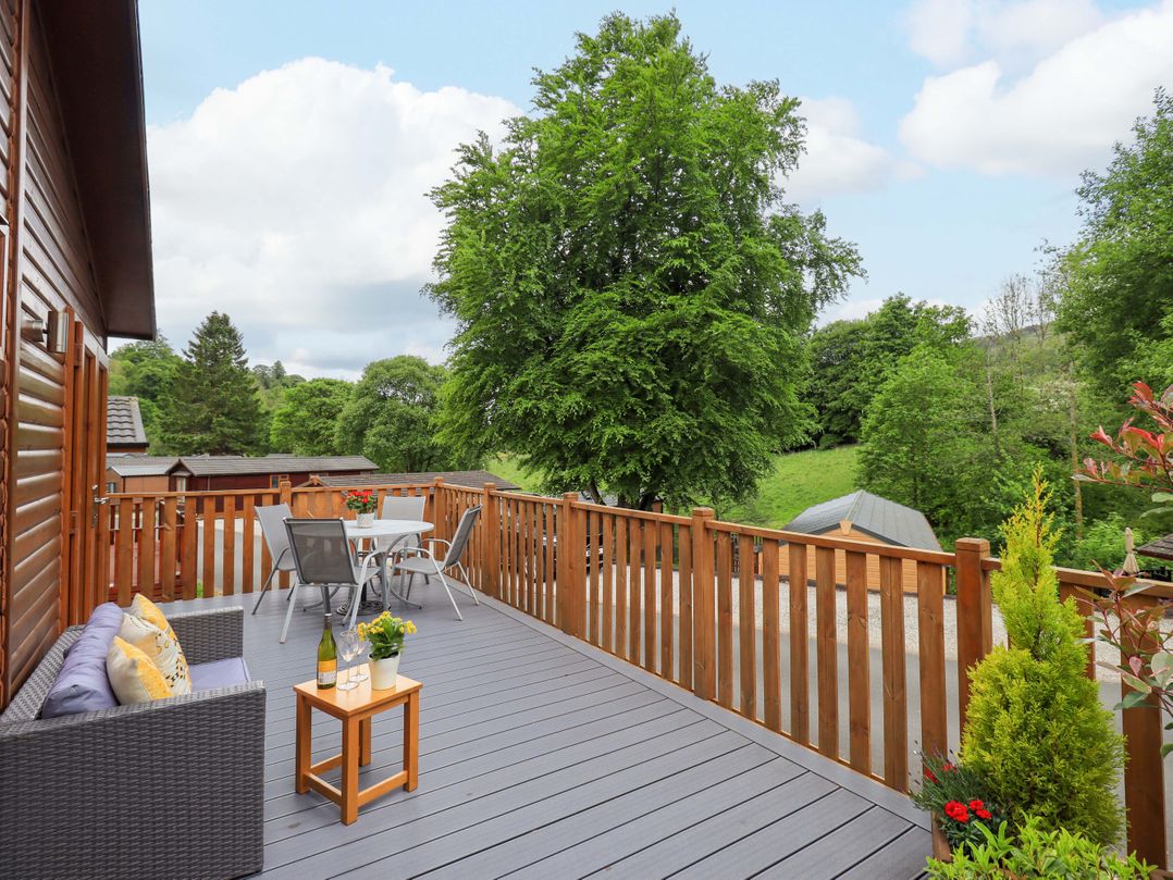 Hollytree Lodge