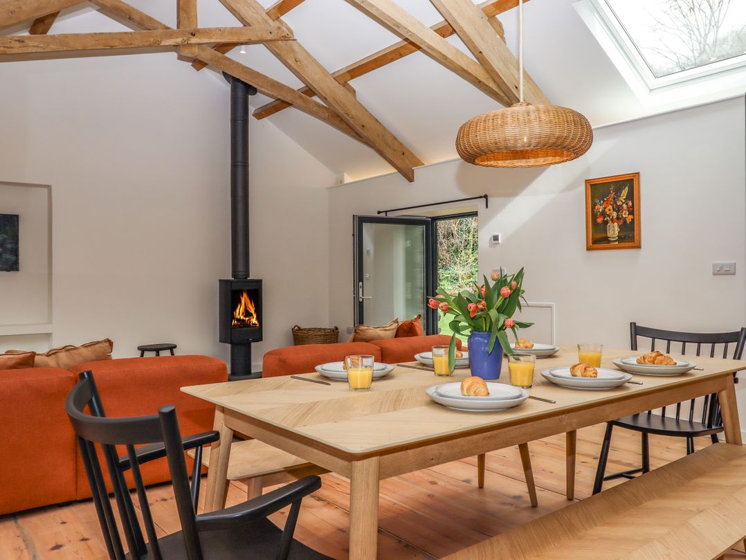 3 Caddaford Barns