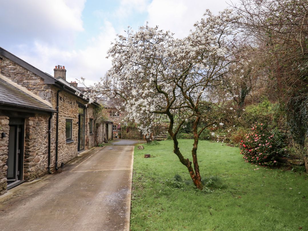 3 Caddaford Barns