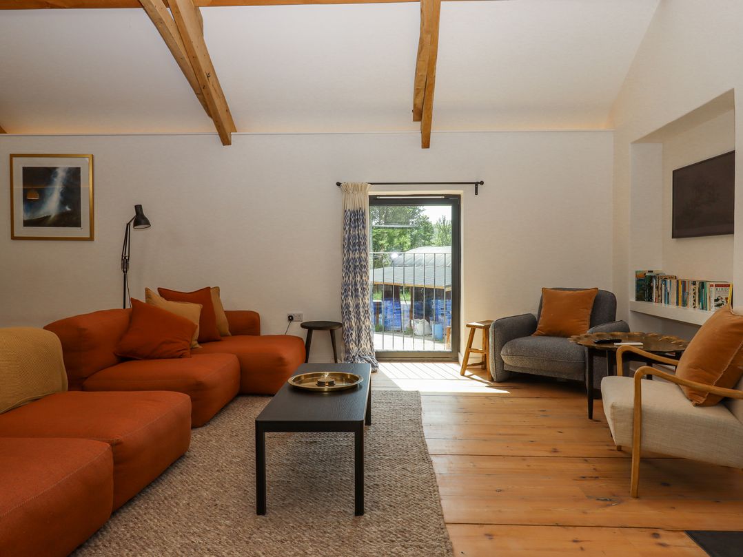3 Caddaford Barns