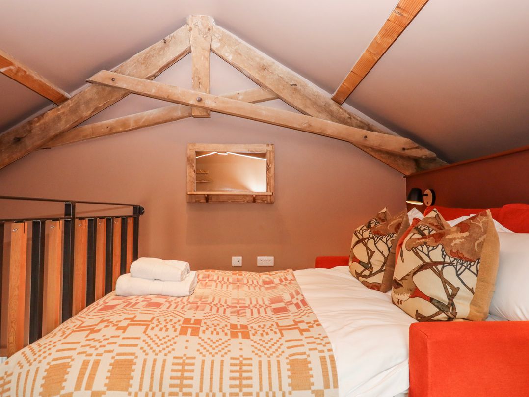 3 Caddaford Barns