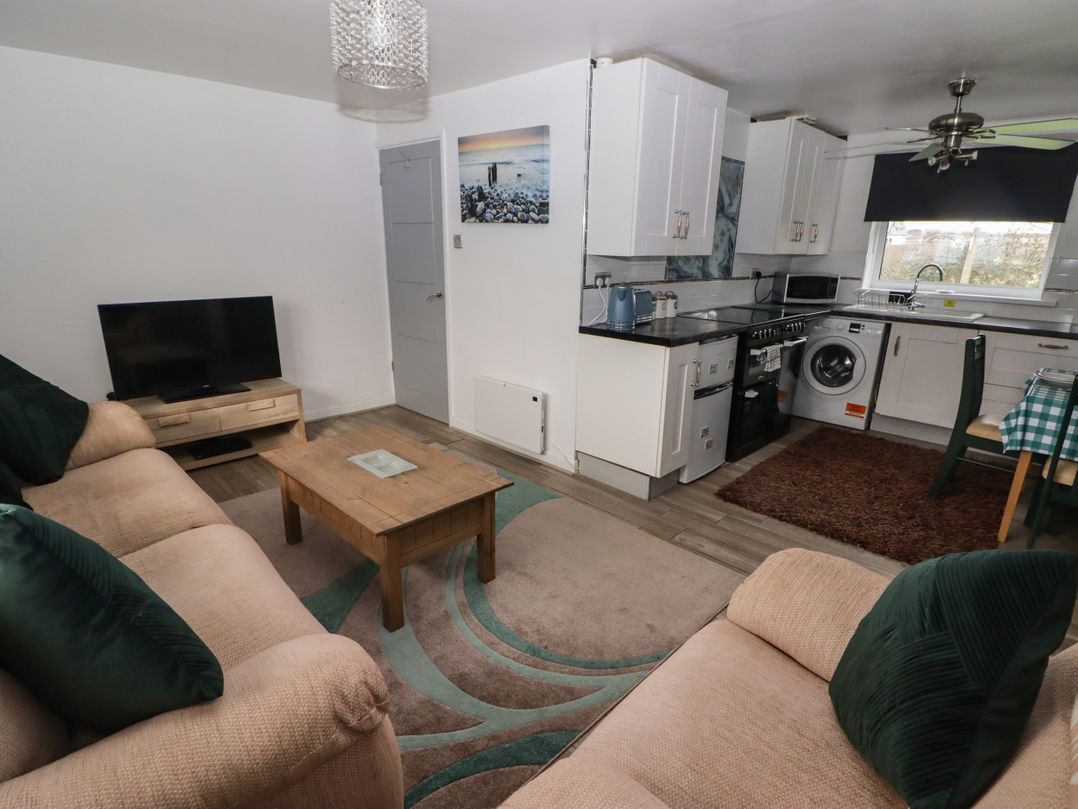 13 Gower Holiday Village