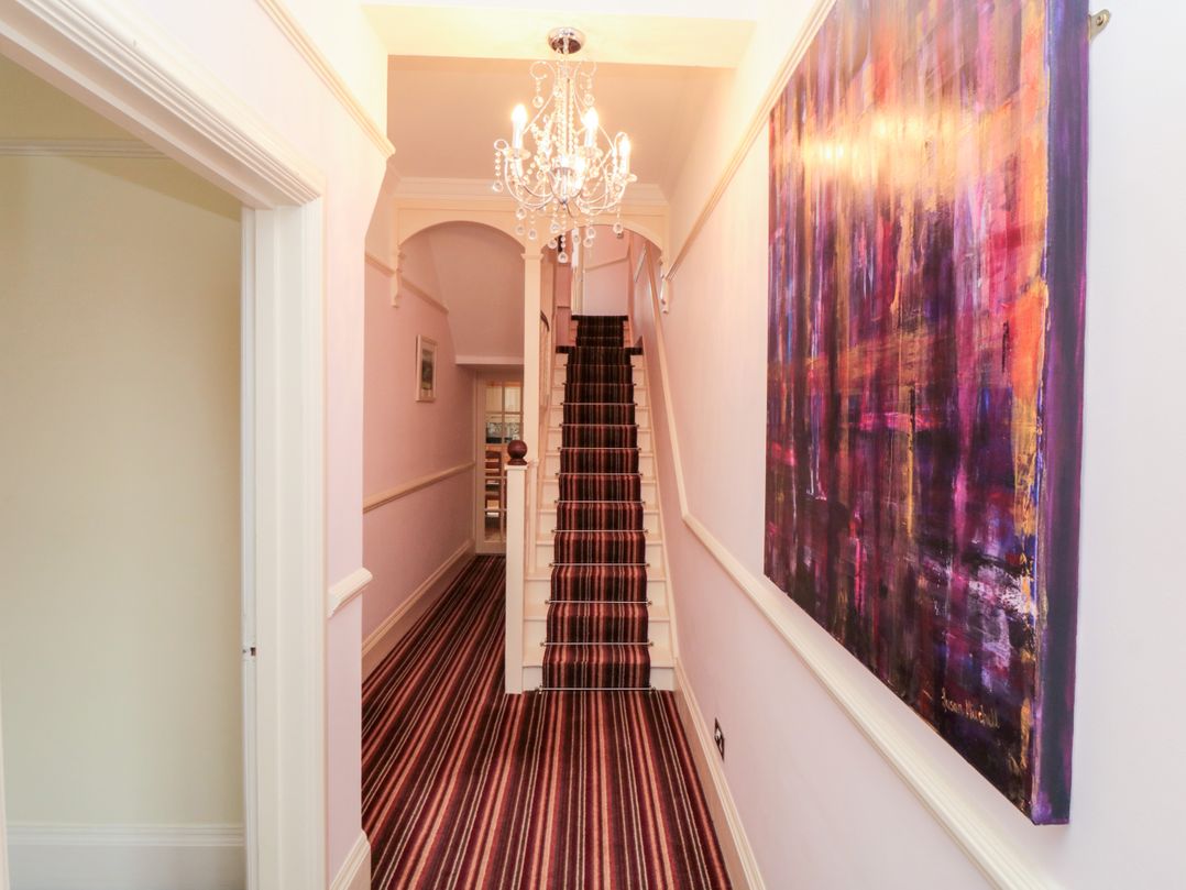 50 West Street Edelweiss