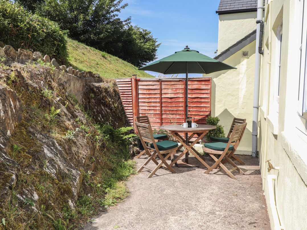 Delfryn, Newport