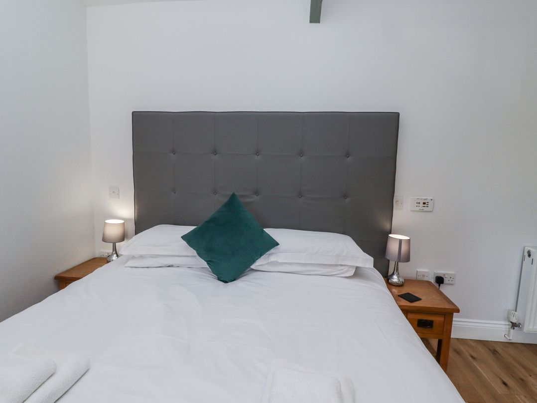 Avocet Cottage - Lucker Steadings