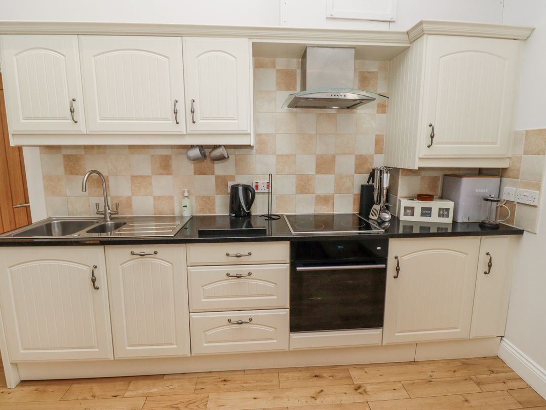 Dunlin Cottage - Lucker Steadings