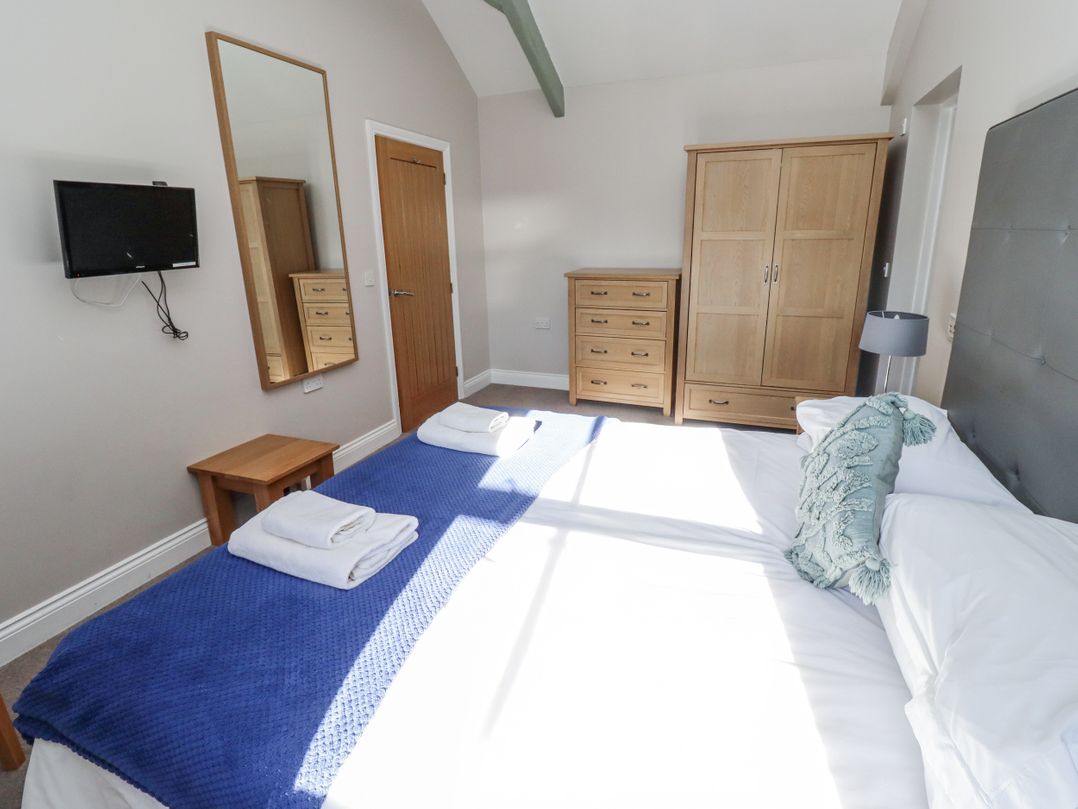Dunlin Cottage - Lucker Steadings