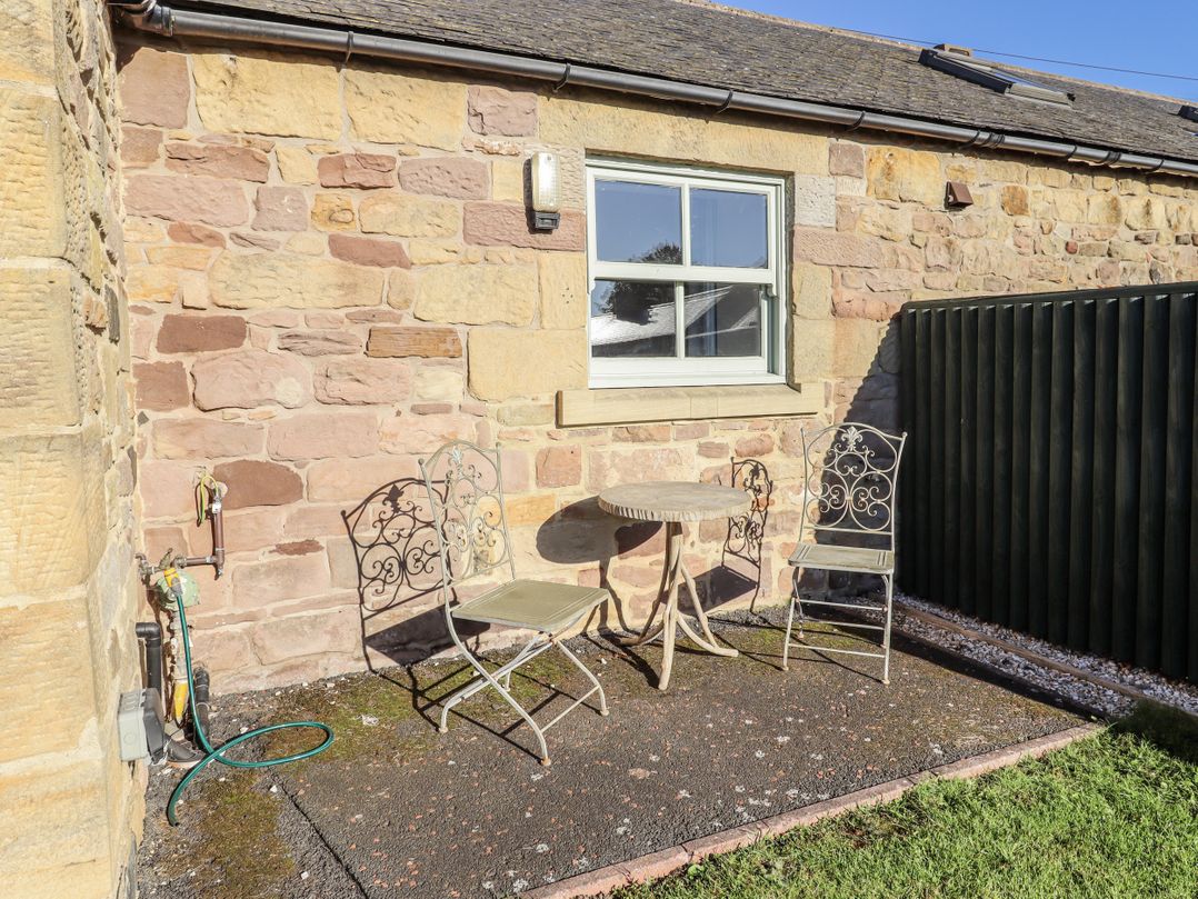 Dunlin Cottage - Lucker Steadings
