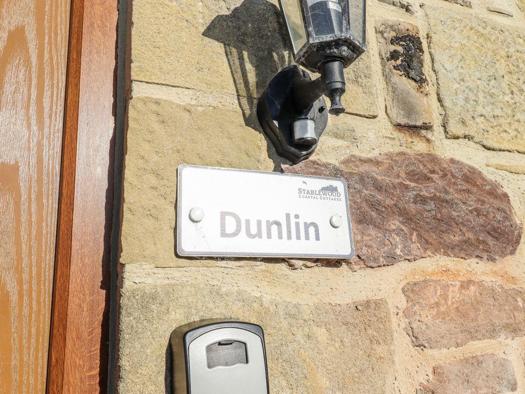 Dunlin Cottage - Lucker Steadings