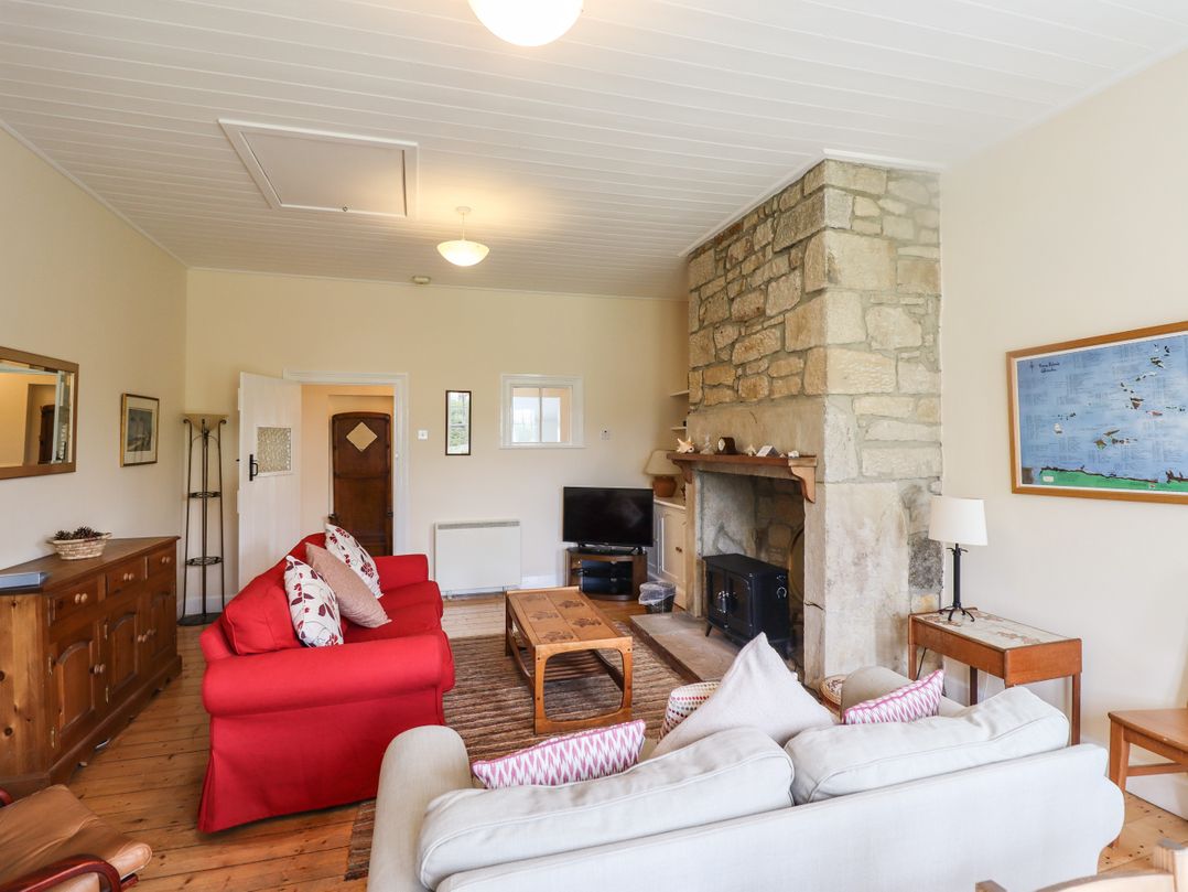 Armstrong Cottages No2