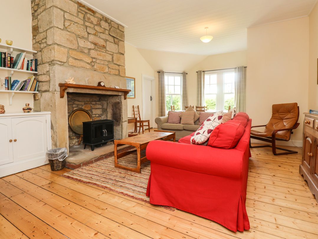 Armstrong Cottages No2