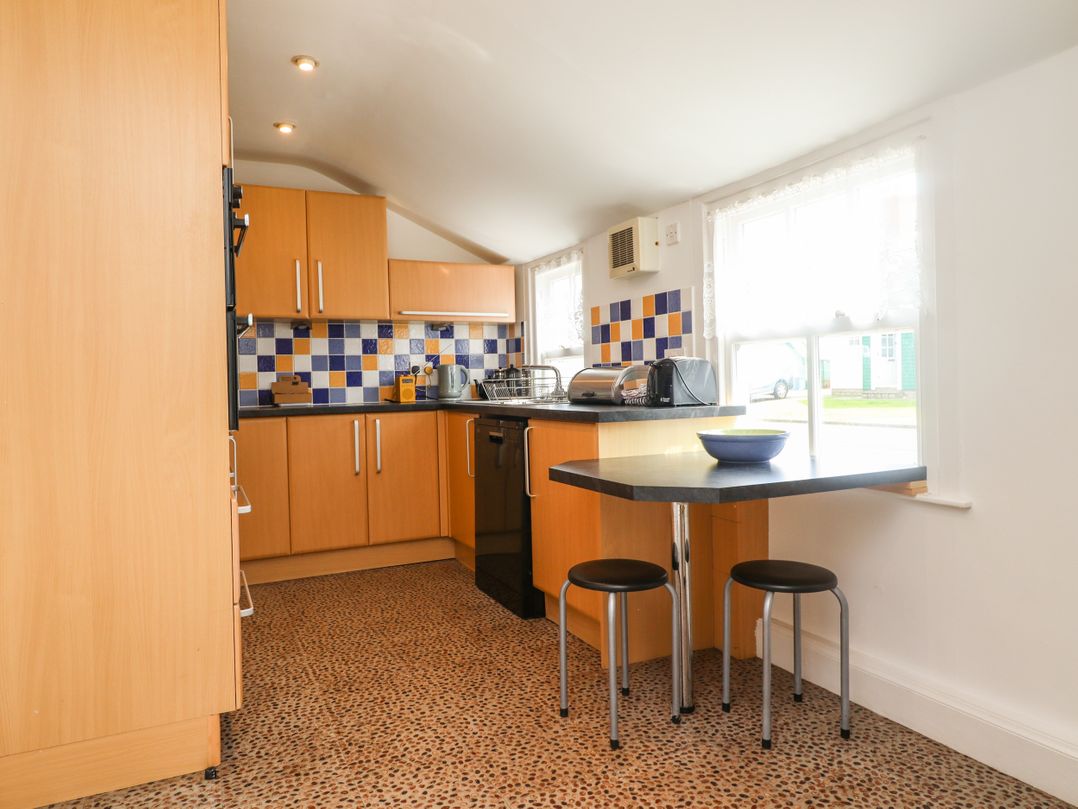 Armstrong Cottages No2