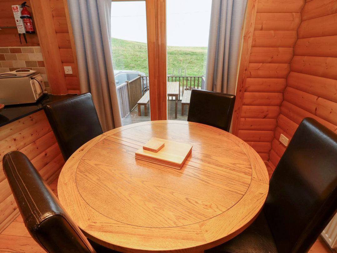 Heather Cottages - Brown Owl
