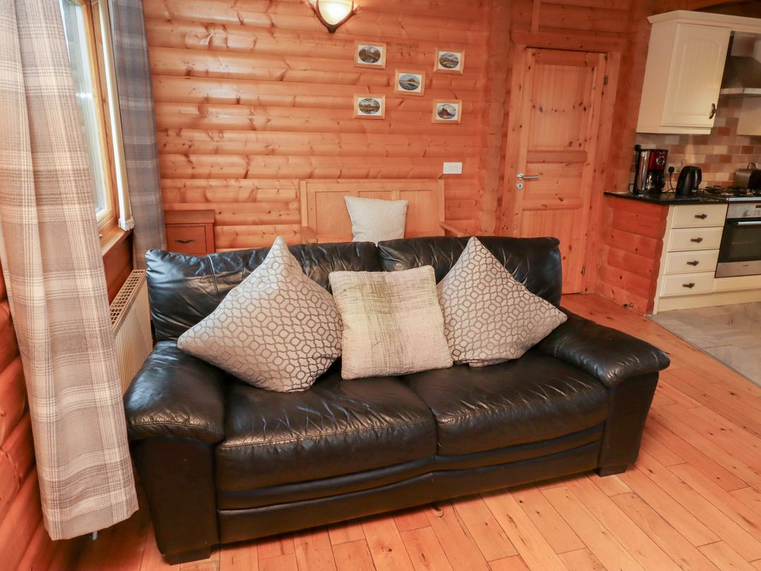 Heather Cottages - Brown Owl