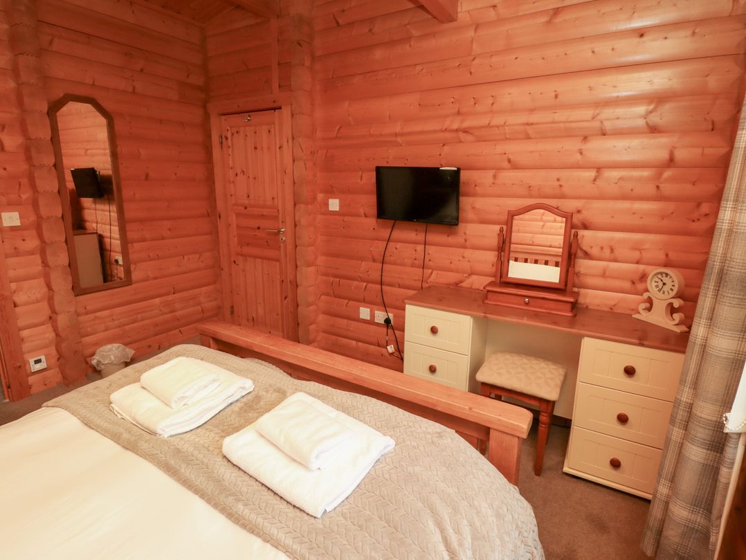 Heather Cottages - Brown Owl