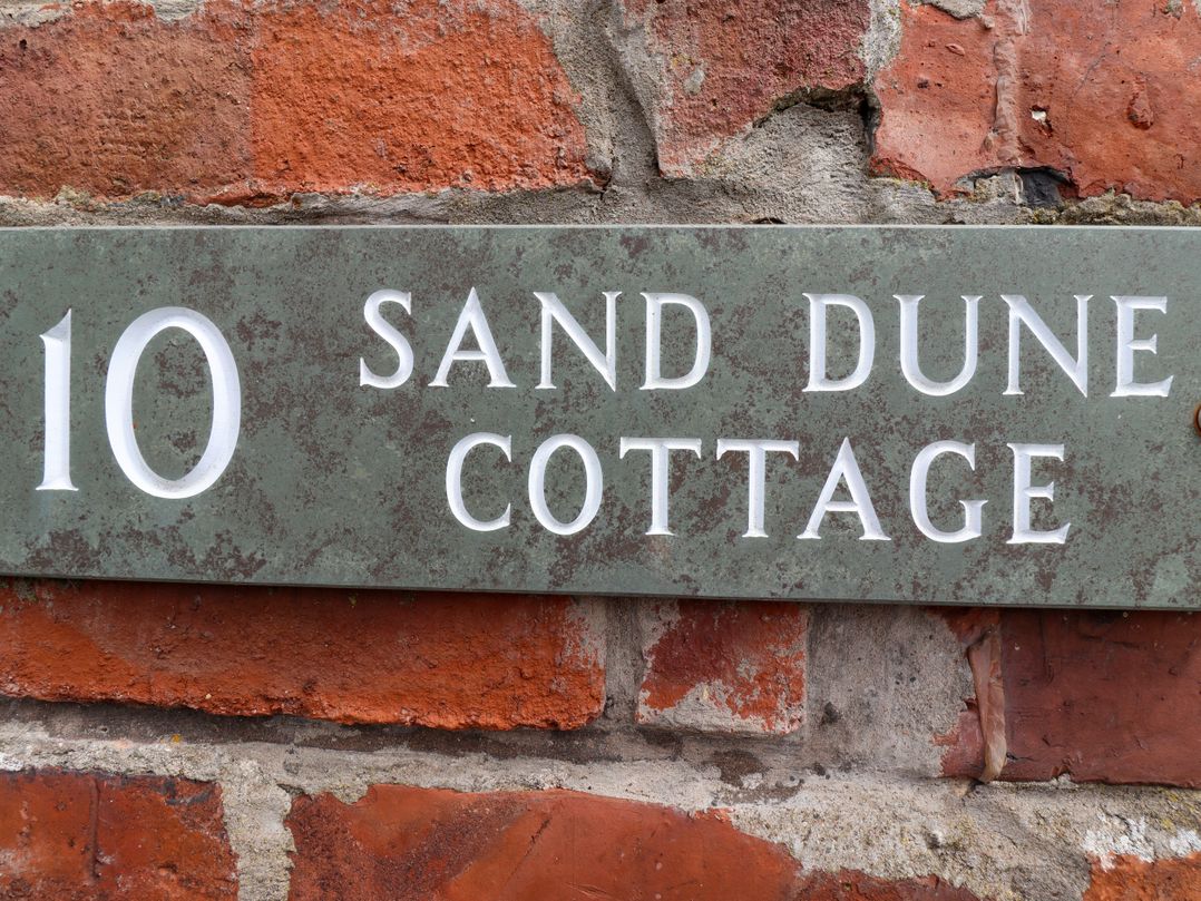 Sand Dune Cottage