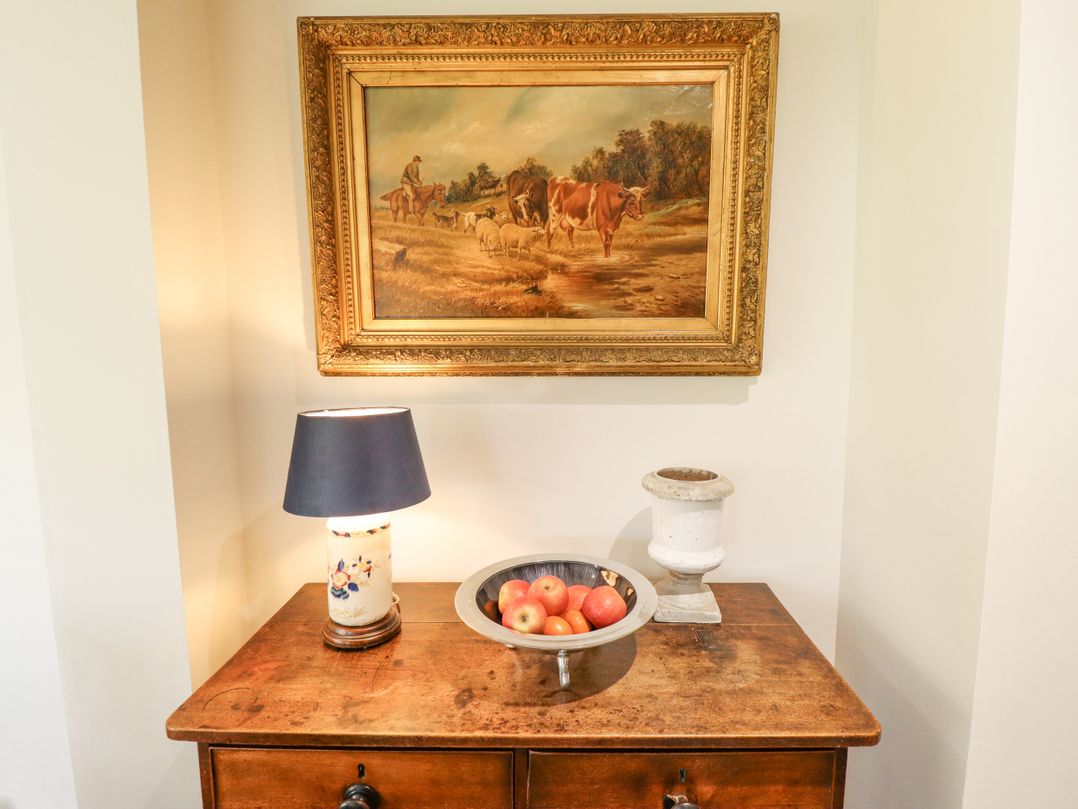 Moon Field Lodge