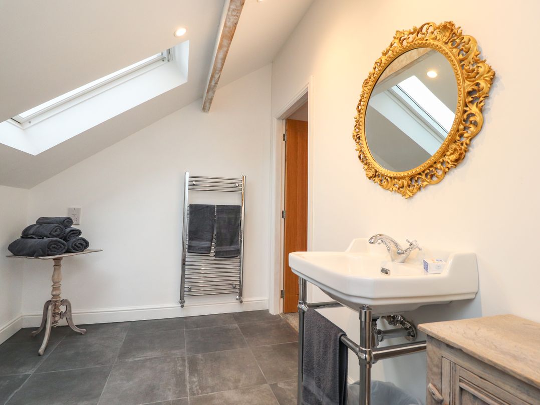 The Lodge at Bridgeway