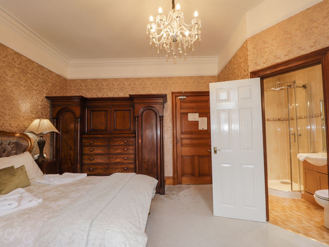 Ledgowan Lodge Hotel