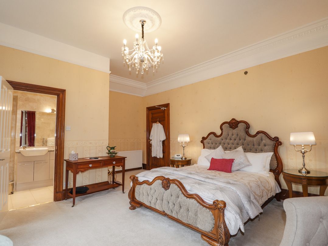 Ledgowan Lodge Hotel