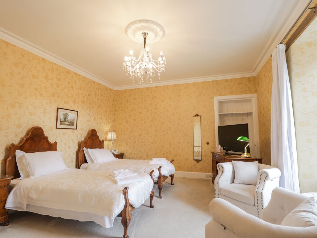 Ledgowan Lodge Hotel