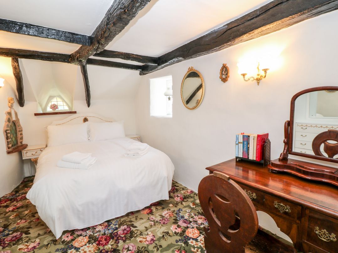 Kellacott Cottage