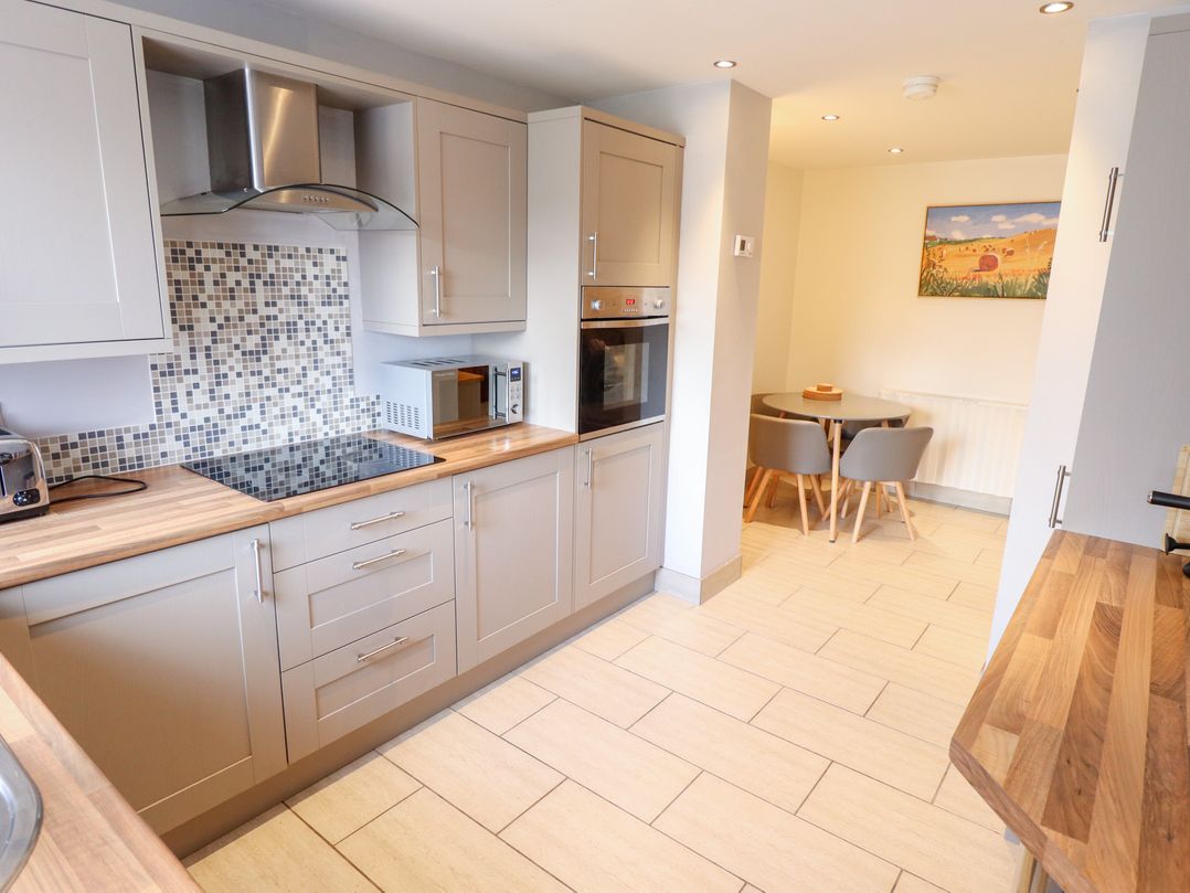 4 Lynton Cottages