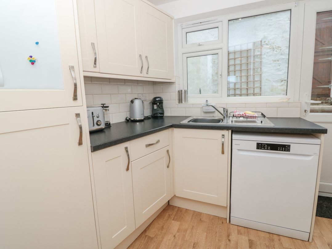 2 North Furzeham Road