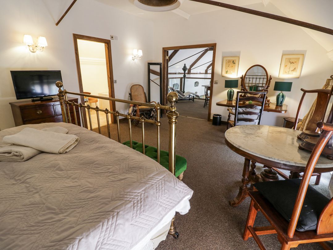 Chetwynd Lodge
