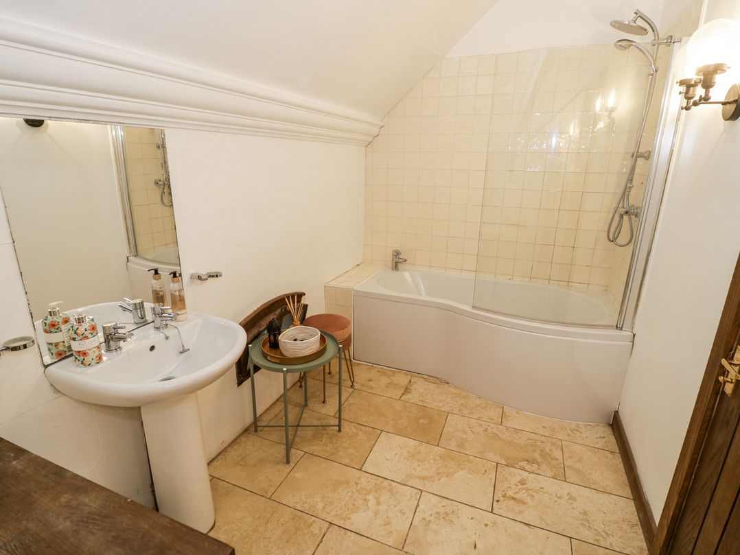 Chetwynd Lodge