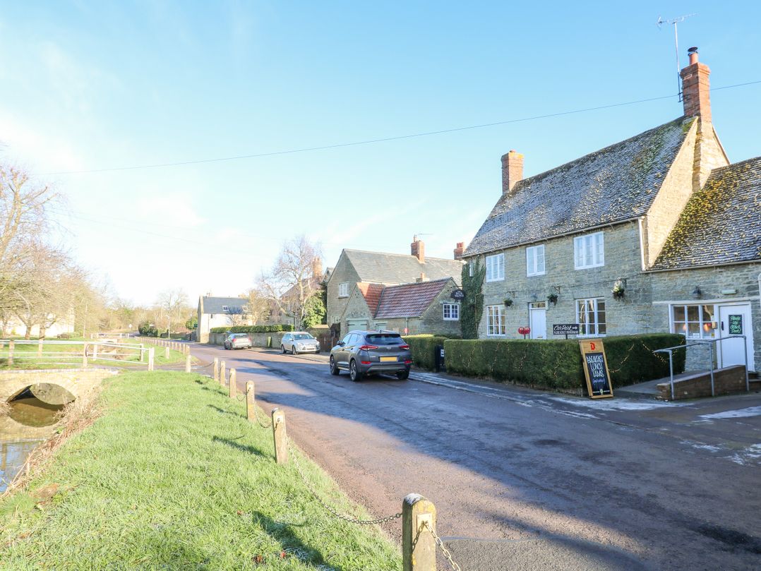 Blackbird Cottage