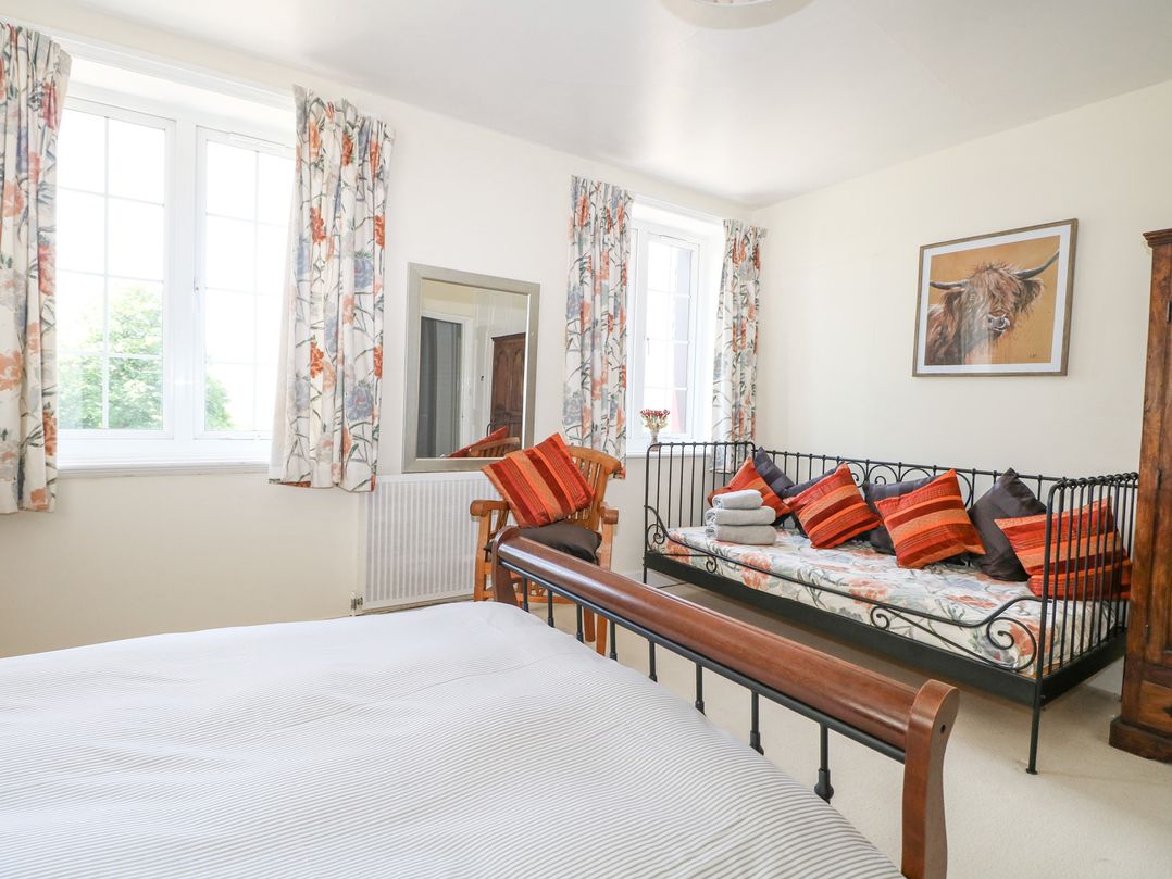 Coombe Place House
