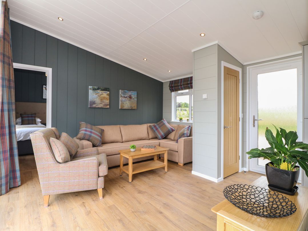 Holly Lodge