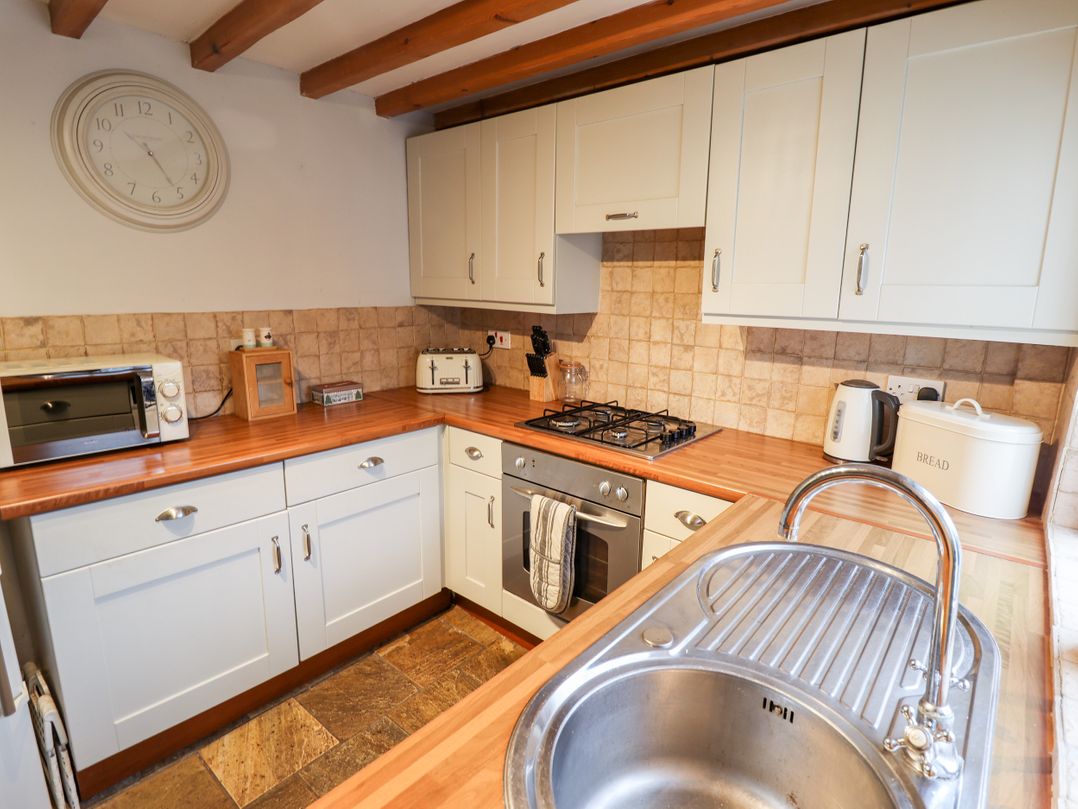 Thames Cottage