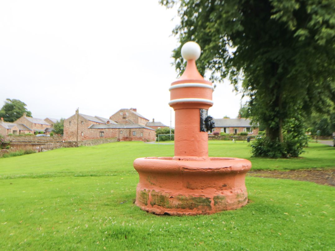 Whinstone