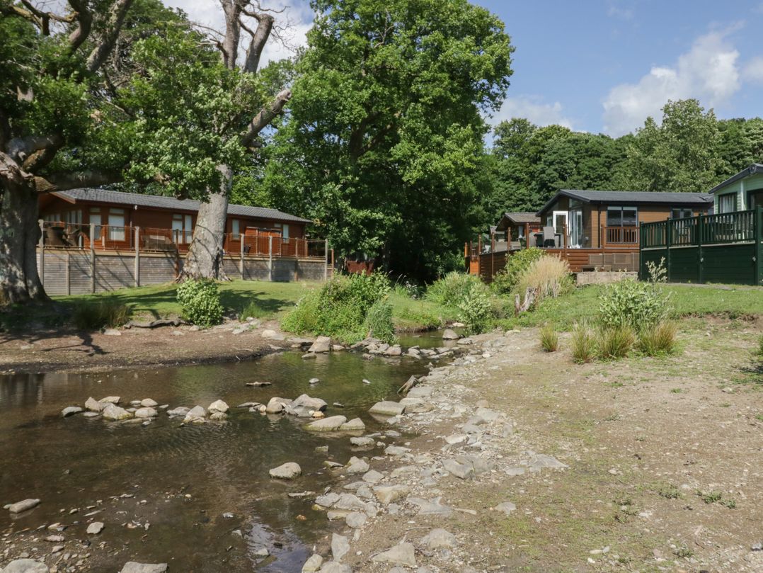 Brook Lodge
