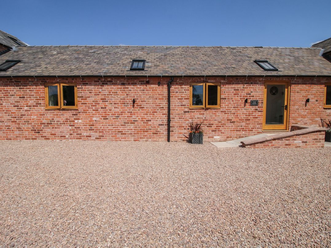Oak Barn