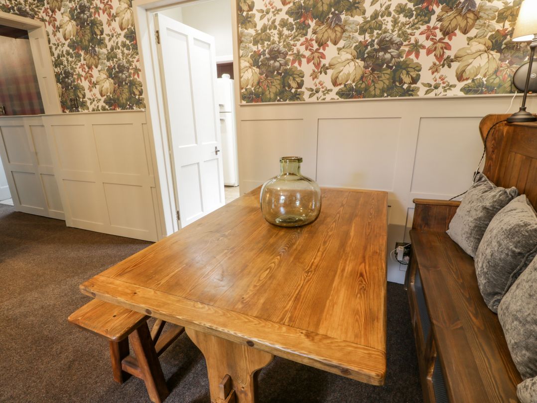 Trefoil Cottage