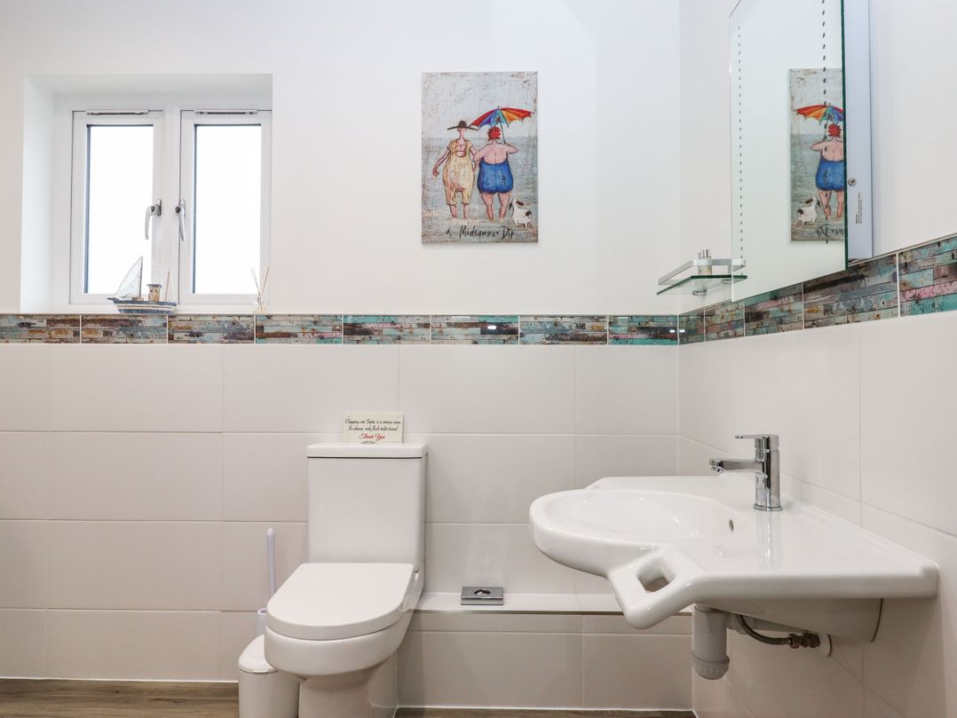 Strawberry Bank - Nuthatch