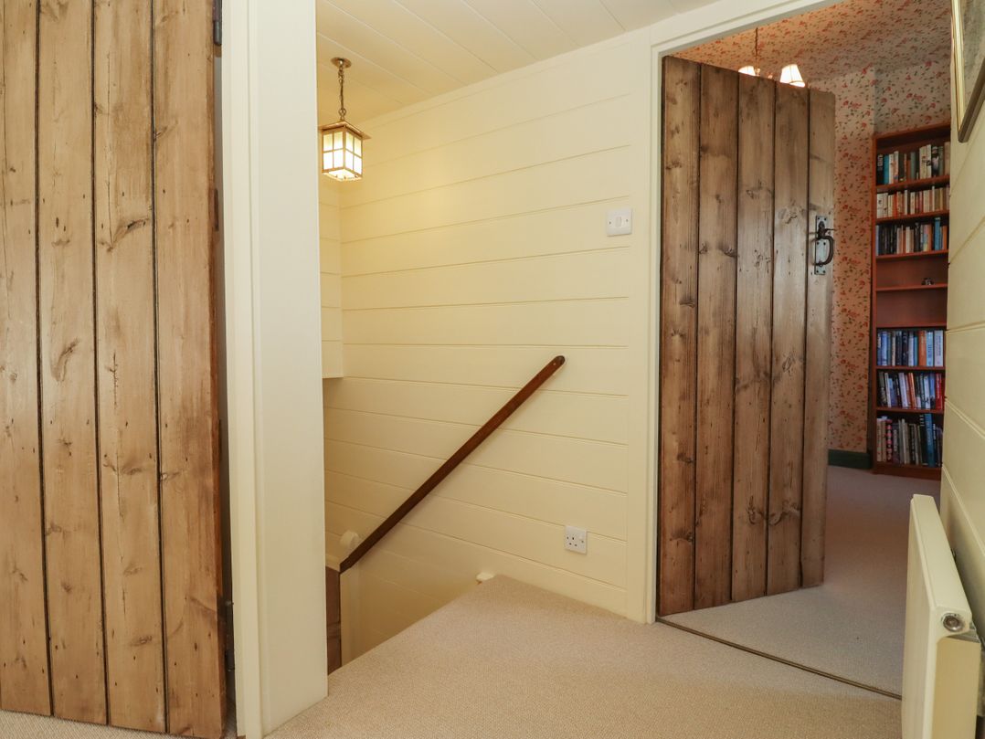 Quaker Cottage