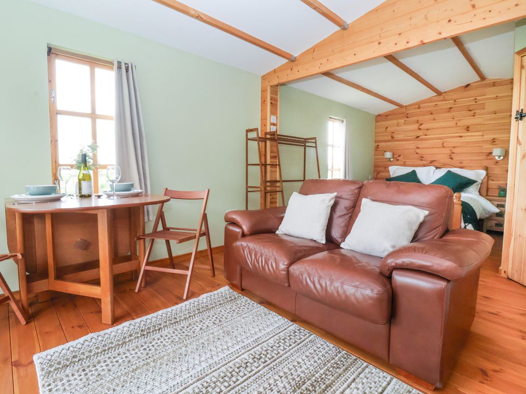 Laurel Lodge