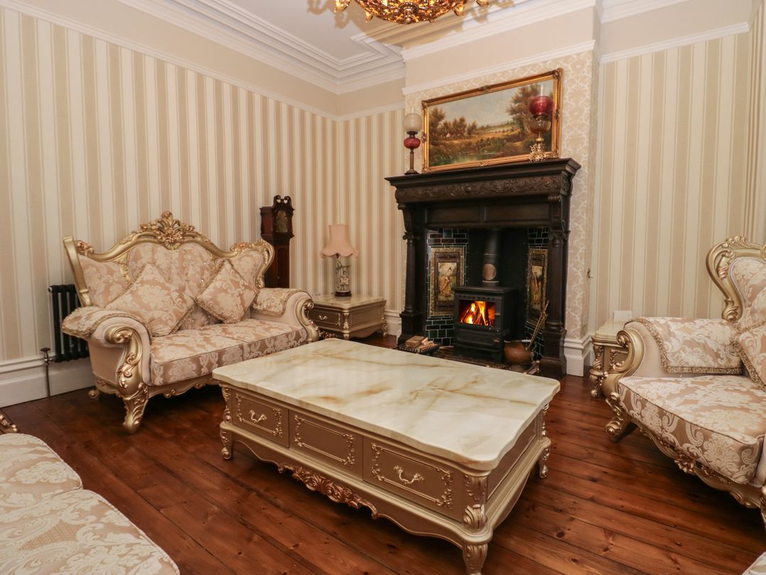 Beechgrove Manor