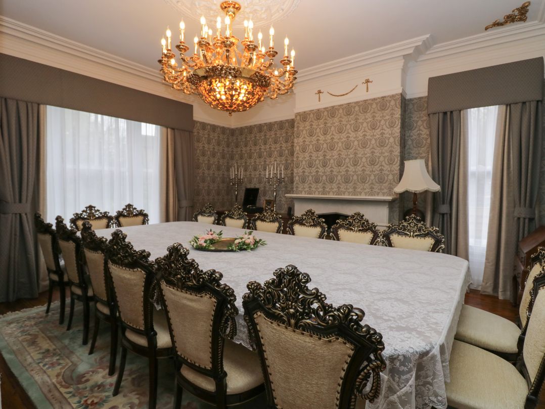 Beechgrove Manor