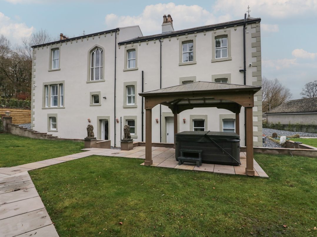 Beechgrove Manor