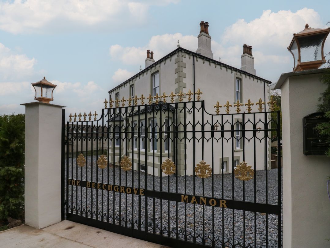 Beechgrove Manor