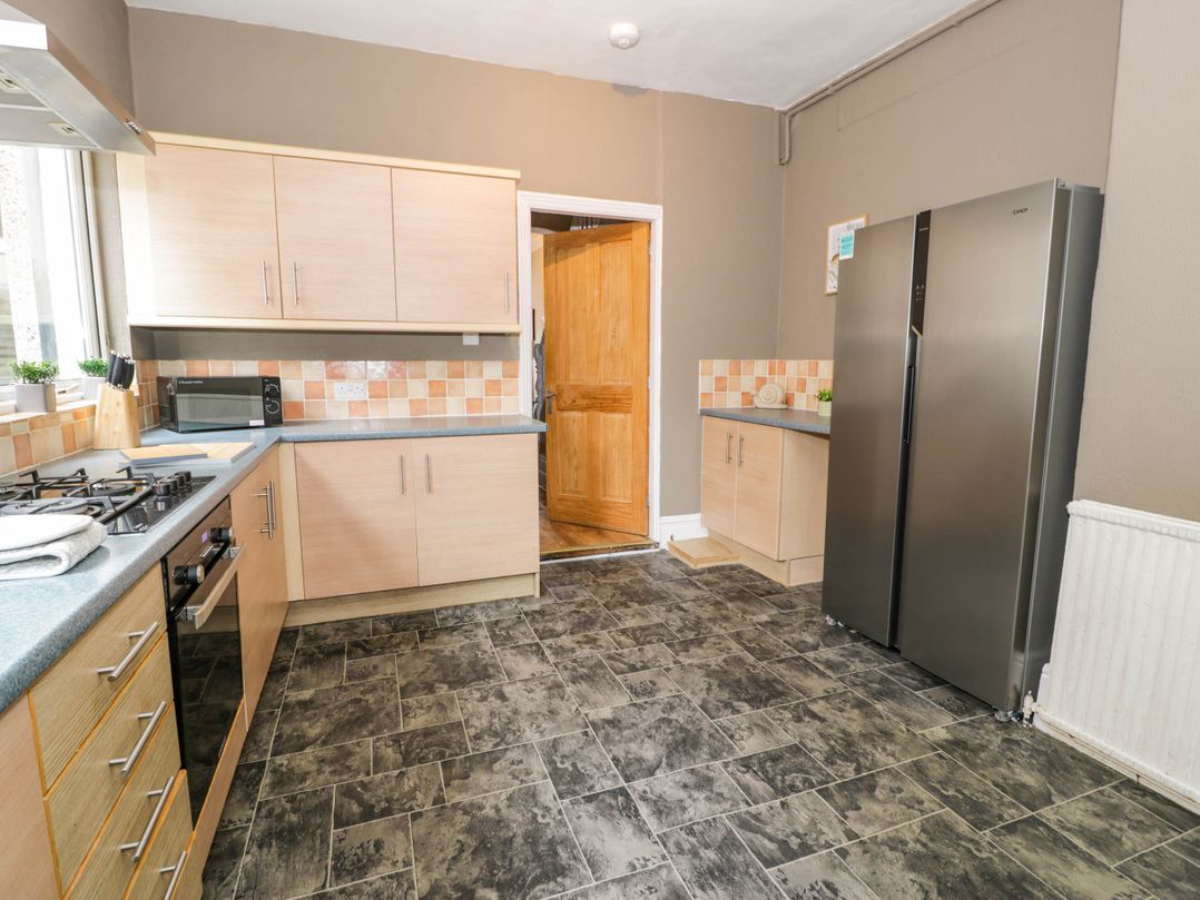 6 Canning Road